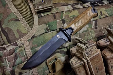 Exploring the Benefits of a Clip Blade for Everyday Carry